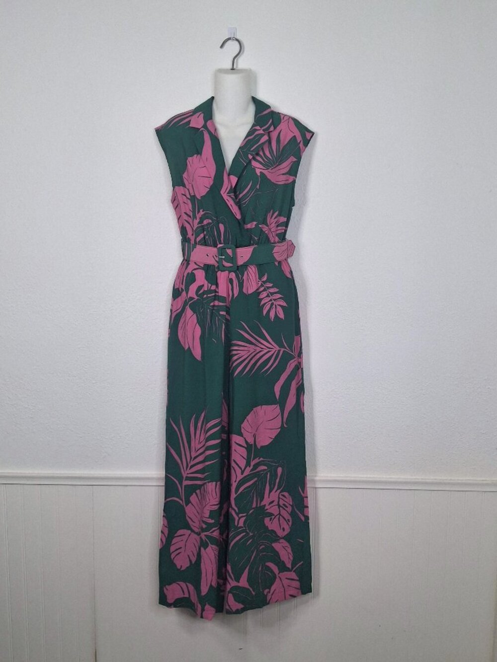 MNG Mango Tropical Jumpsuit Sz S Wide Leg Leaf Print Festival 70s Hippie Boho